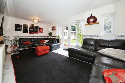 5 bedroom detached house for sale, Wimbledon Drive, Stourbridge