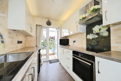 2 bedroom terraced house for sale, Worcester Street, Stourbridge