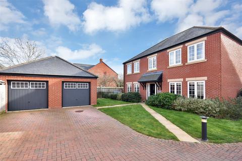 5 bedroom detached house for sale, Frederick Close, Sutton On Trent, Newark