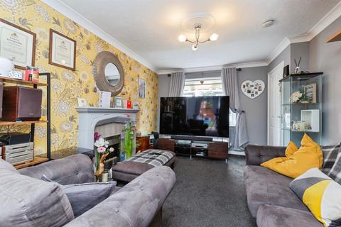 3 bedroom detached house for sale, Intrepid Close, HARTLEPOOL