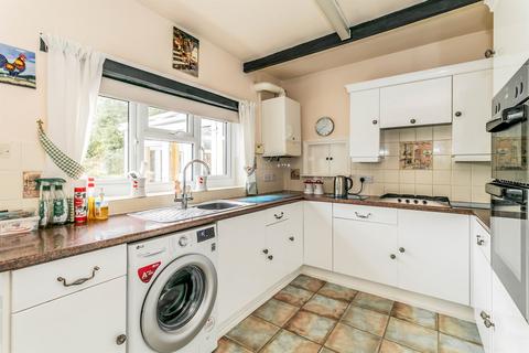 4 bedroom semi-detached house for sale, Main Street, Peasmarsh, Rye