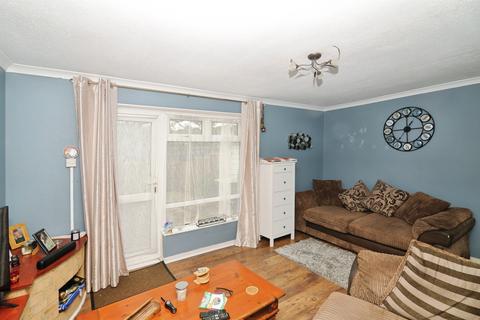 3 bedroom end of terrace house for sale, Meadow Close, St. Leonards-On-Sea