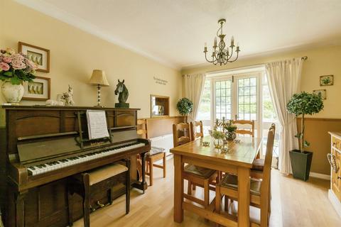 undefined, Hoover Close, St. Leonards-On-Sea