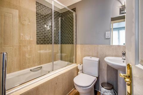 2 bedroom flat for sale, White Rock, Hastings