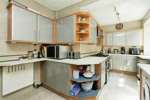6 bedroom semi-detached house for sale, Lower Park Road, Hastings