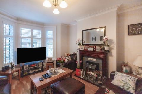 4 bedroom end of terrace house for sale, Beaconsfield Road, Hastings