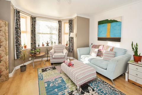 2 bedroom flat for sale, Church Road, St. Leonards-On-Sea