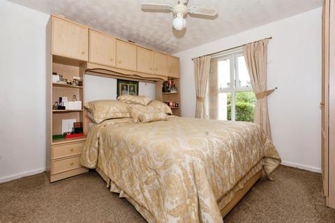 2 bedroom apartment for sale, Mariner Avenue, Birmingham