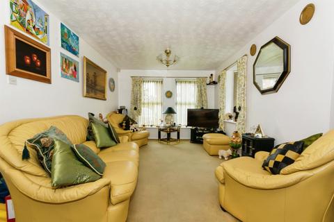 2 bedroom apartment for sale, Mariner Avenue, Birmingham