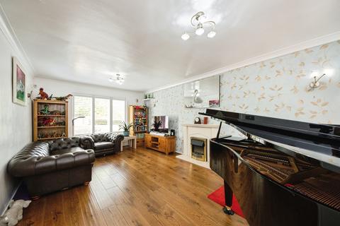 4 bedroom detached house for sale, Eymore Close, Birmingham