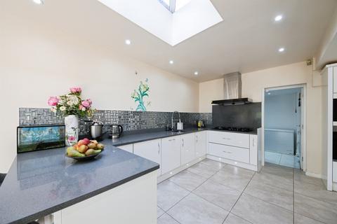 4 bedroom detached house for sale, Eymore Close, Birmingham