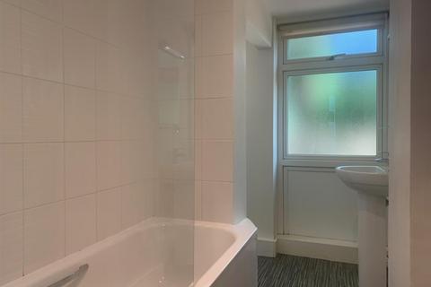 2 bedroom flat to rent, Sydenham Hill, London, SE26
