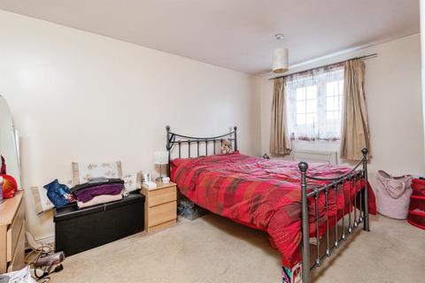 2 bedroom apartment for sale, Wood View, Deighton, Huddersfield