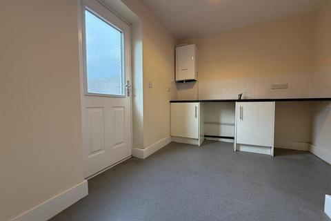 2 bedroom property to rent, Mill View, Barton-Upon-Humber