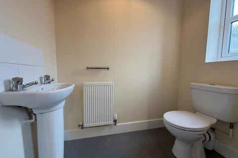 2 bedroom property to rent, Mill View, Barton-Upon-Humber
