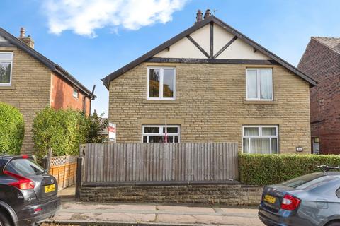 2 bedroom terraced house for sale, Arnold Street, Huddersfield