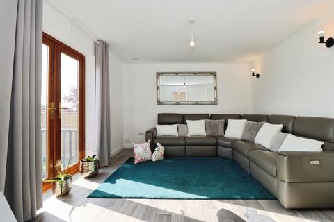 4 bedroom detached house for sale, Badger Sett, Bristol