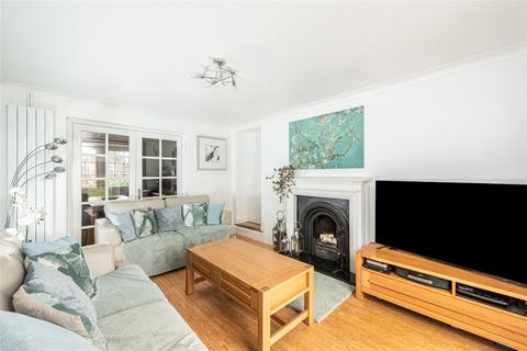 4 bedroom end of terrace house for sale, London Road, Broughton, Milton Keynes, Buckinghamshire, MK10