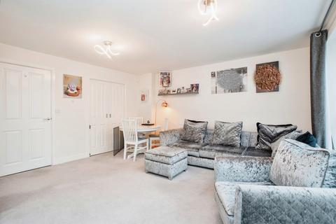 3 bedroom semi-detached house for sale, Bridgeview Close, Hemel Hempstead