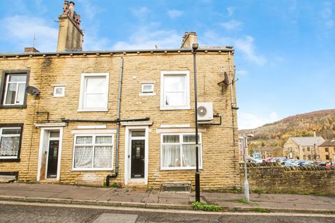 2 bedroom end of terrace house for sale, New Road, HALIFAX