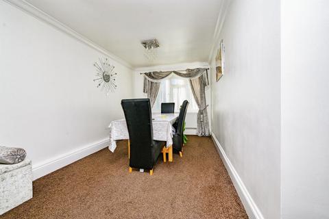 2 bedroom ground floor flat for sale, Northend, Hemel Hempstead