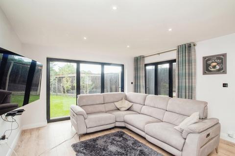 3 bedroom semi-detached house for sale, Bedmond Road, Abbots Langley