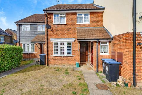 Russell Place, Hemel Hempstead