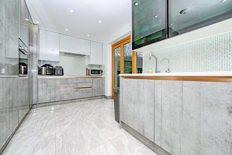 2 bedroom terraced house for sale, Hill Common, Hemel Hempstead