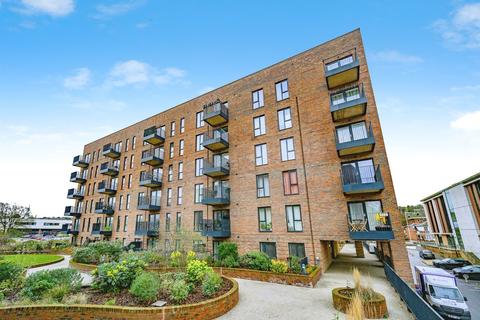 Dacorum Way, Hemel Hempstead