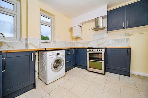 3 bedroom maisonette for sale, Bellgate, Hemel Hempstead