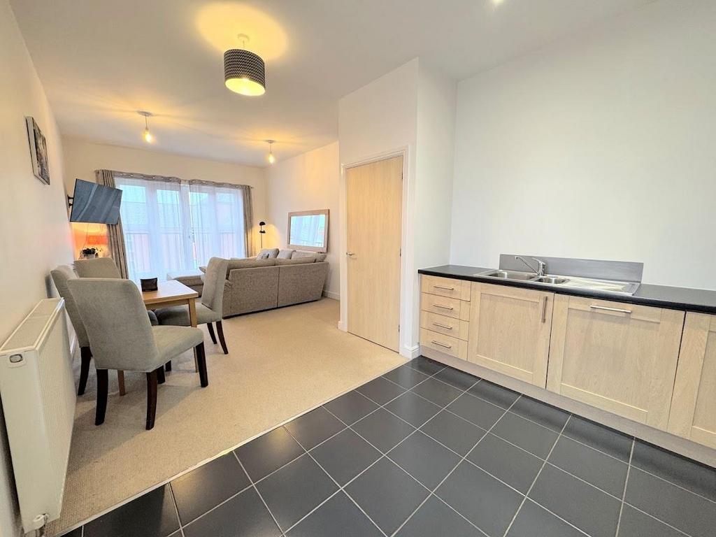 Kitchen dining area