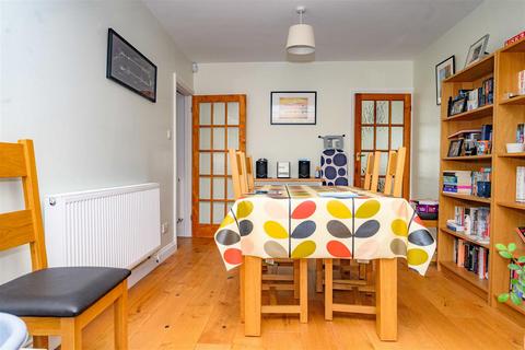 3 bedroom terraced house for sale, Candlefield Road, HEMEL HEMPSTEAD