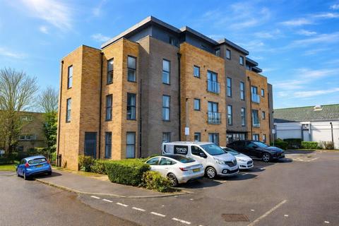 2 bedroom penthouse for sale, Ebberns Road, Hemel Hempstead