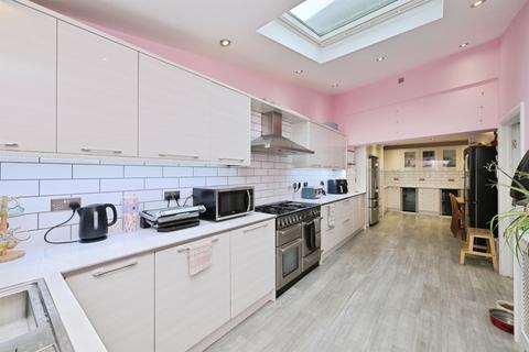 5 bedroom detached house for sale, Little Brays, HARLOW