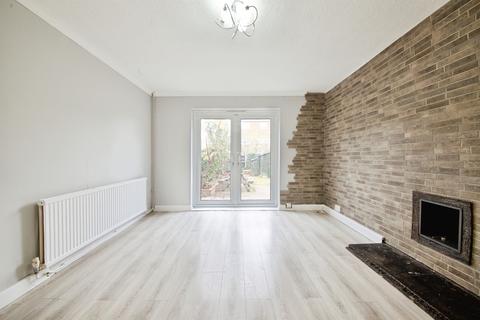 3 bedroom end of terrace house for sale, Little Brays, Harlow