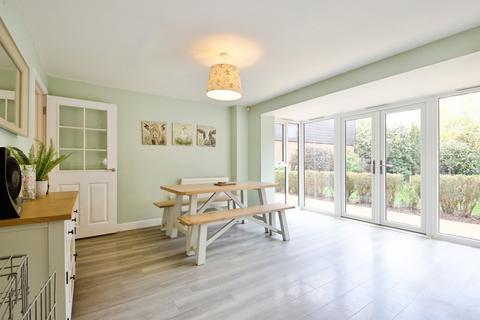 5 bedroom detached house for sale, Dellows Close, Elsenham, Bishop's Stortford