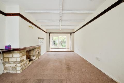 undefined, Whitewaits, Harlow