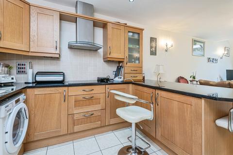 undefined, Huddersfield Road, Thongsbridge, Holmfirth