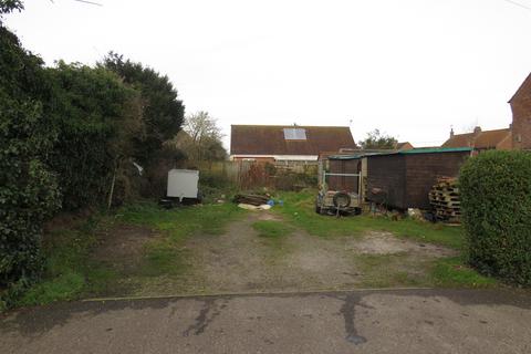 undefined, Edinburgh Road, Holt