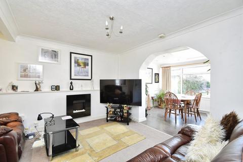 4 bedroom detached bungalow for sale, Stonefall Avenue, Harrogate