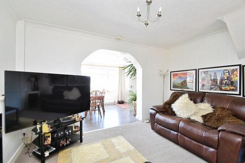 4 bedroom detached bungalow for sale, Stonefall Avenue, Harrogate