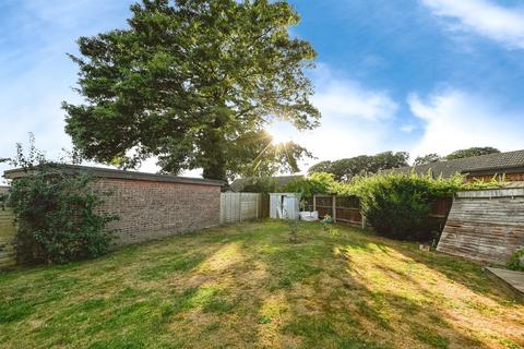 2 bedroom detached bungalow for sale, Cross Way, Heacham, King's Lynn