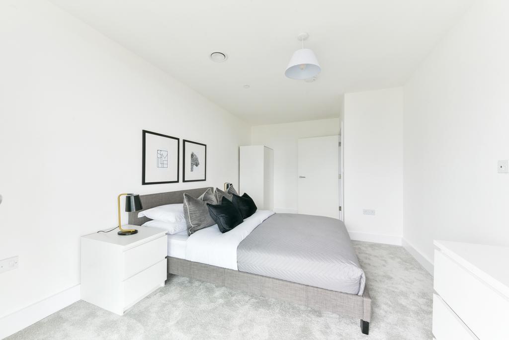 Bedroom - Epsom Hous