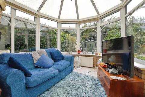 4 bedroom semi-detached house for sale, Mill Rise, Swanland, North Ferriby