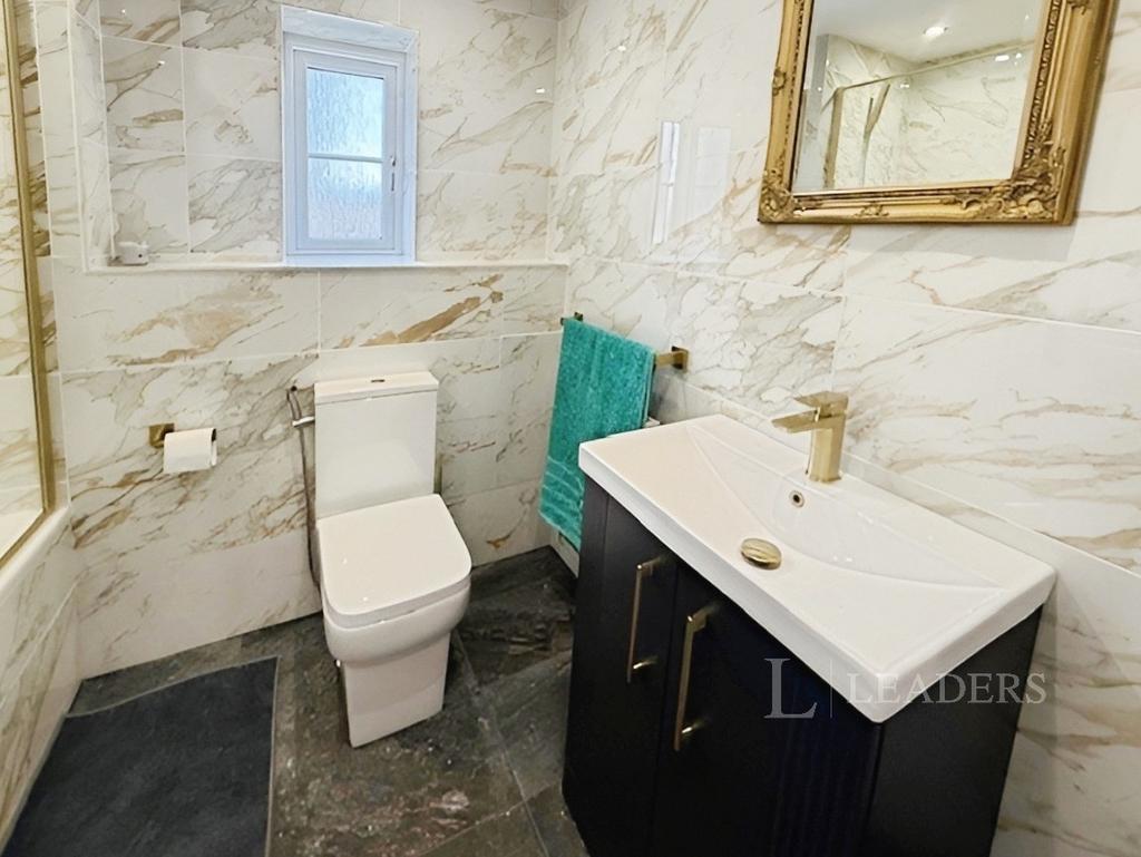 Family bathroom