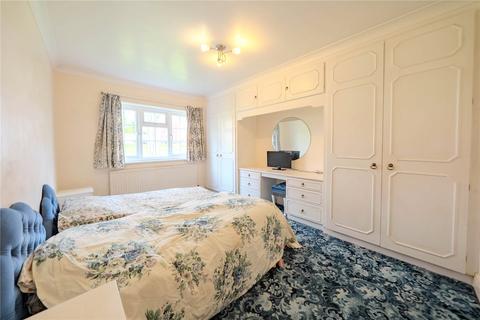 3 bedroom apartment for sale, Sandmoor Green, Leeds, West Yorkshire