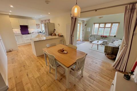 undefined, Stonefield Close, Shrivenham, Swindon
