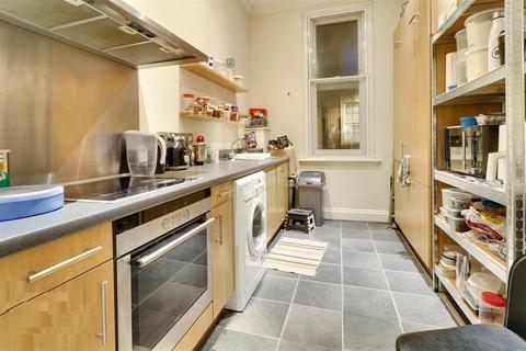 2 bedroom flat for sale, Museum Street, Ipswich