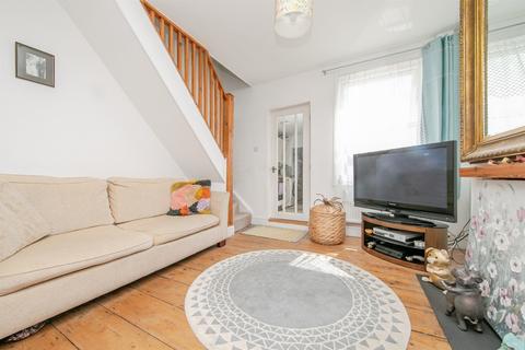 2 bedroom terraced house for sale, Ann Street, Ipswich