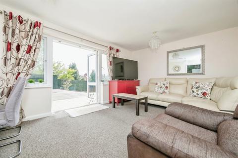 2 bedroom terraced bungalow for sale, Waveney Road, Ipswich